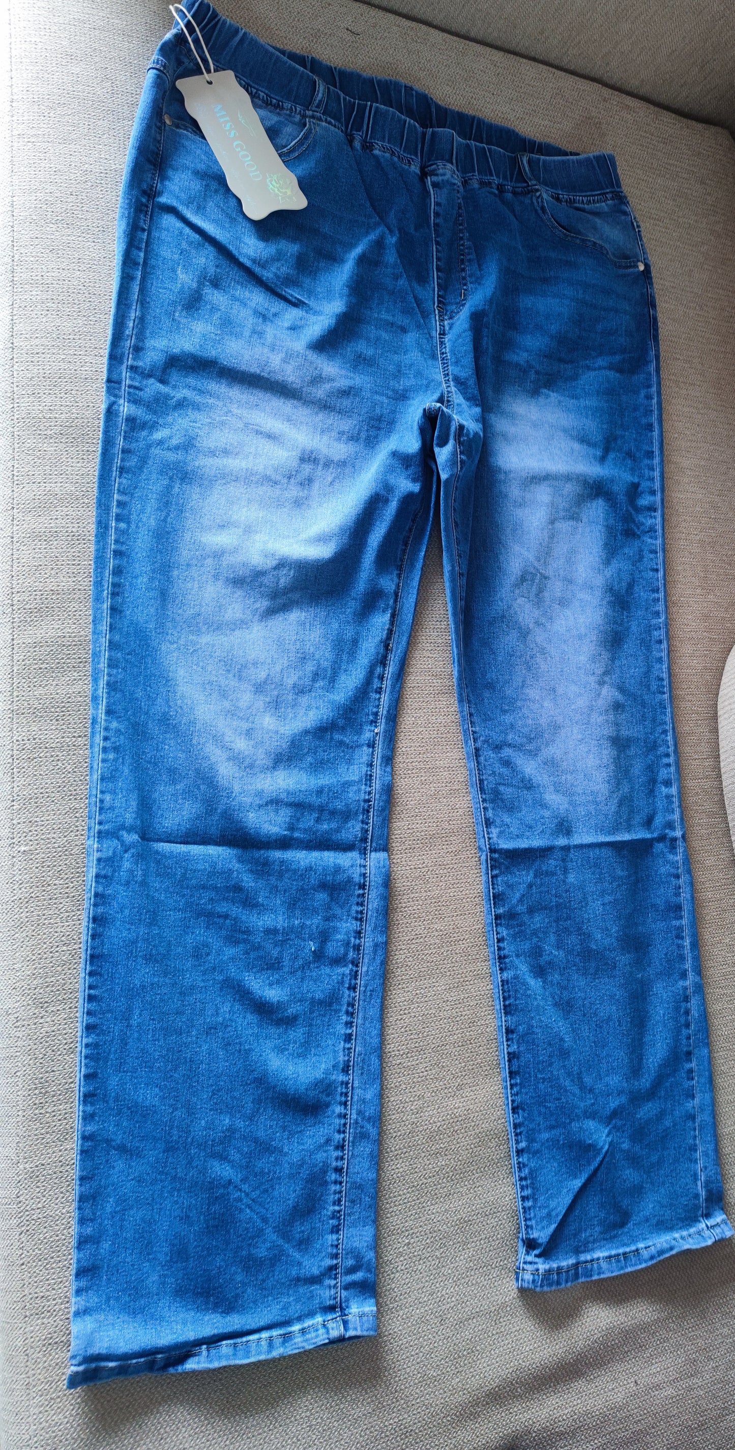 Pantalones de mezclilla con cintura elástica
