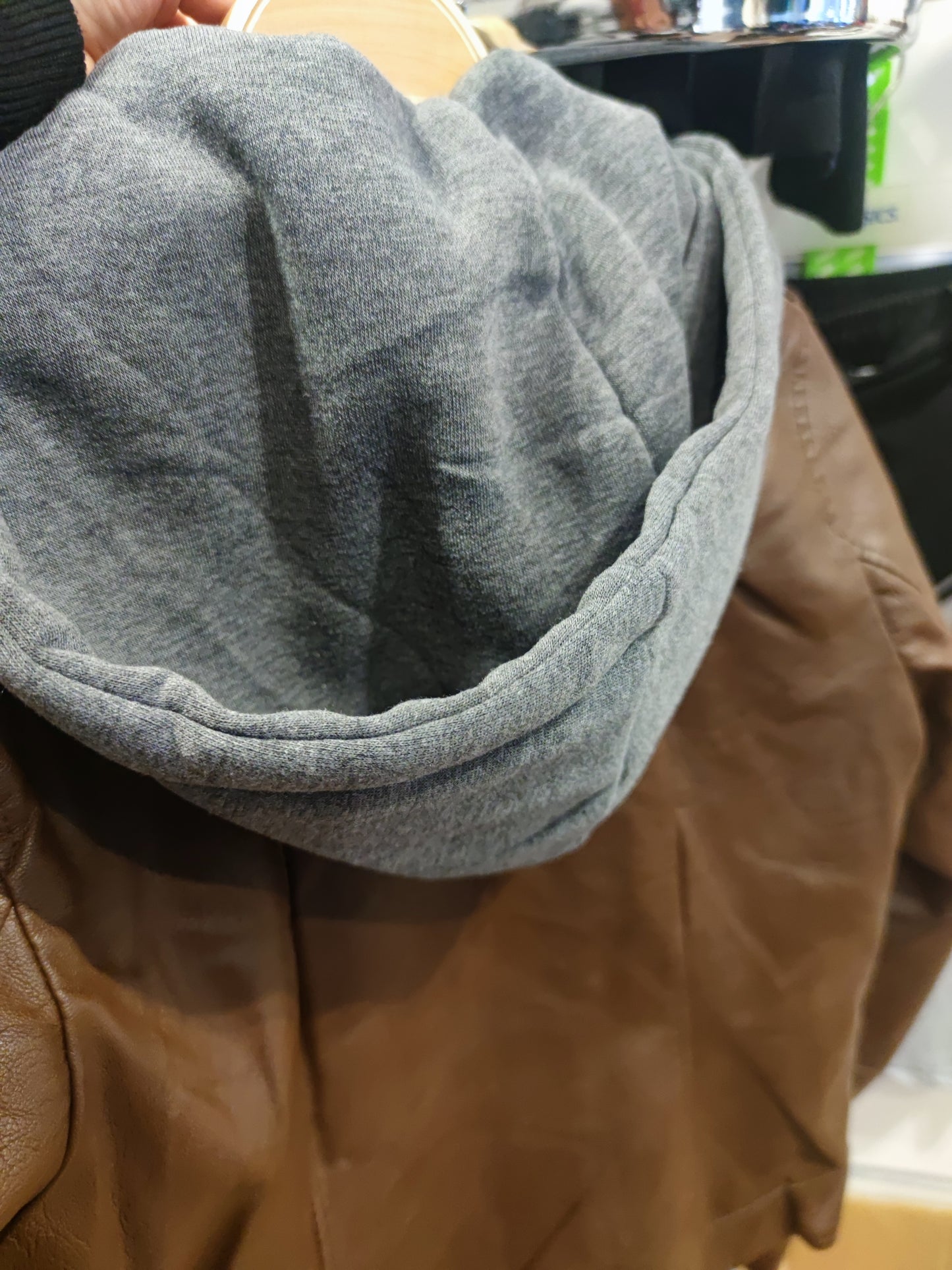 Chaqueta piel con borrego