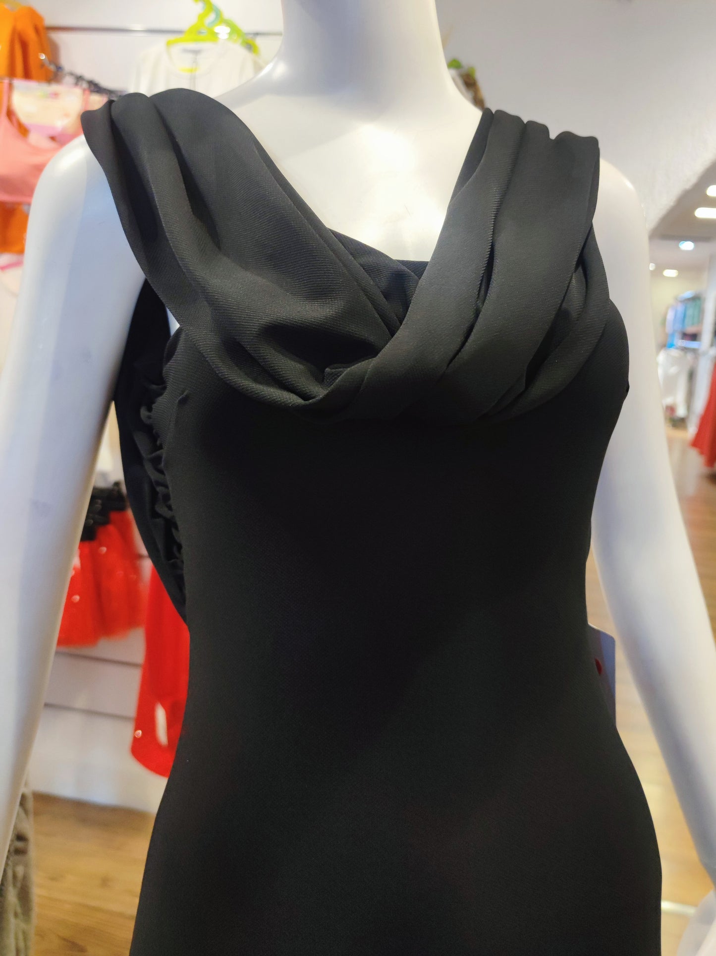 Vestido con tira para usarlo de varias formas, vestido ajustable s tu manera
