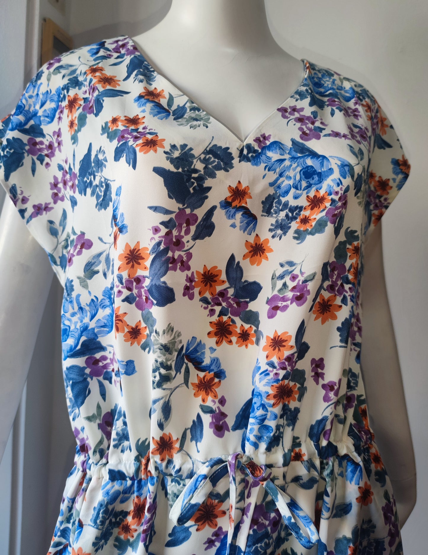Vestido holgado con estampado floral