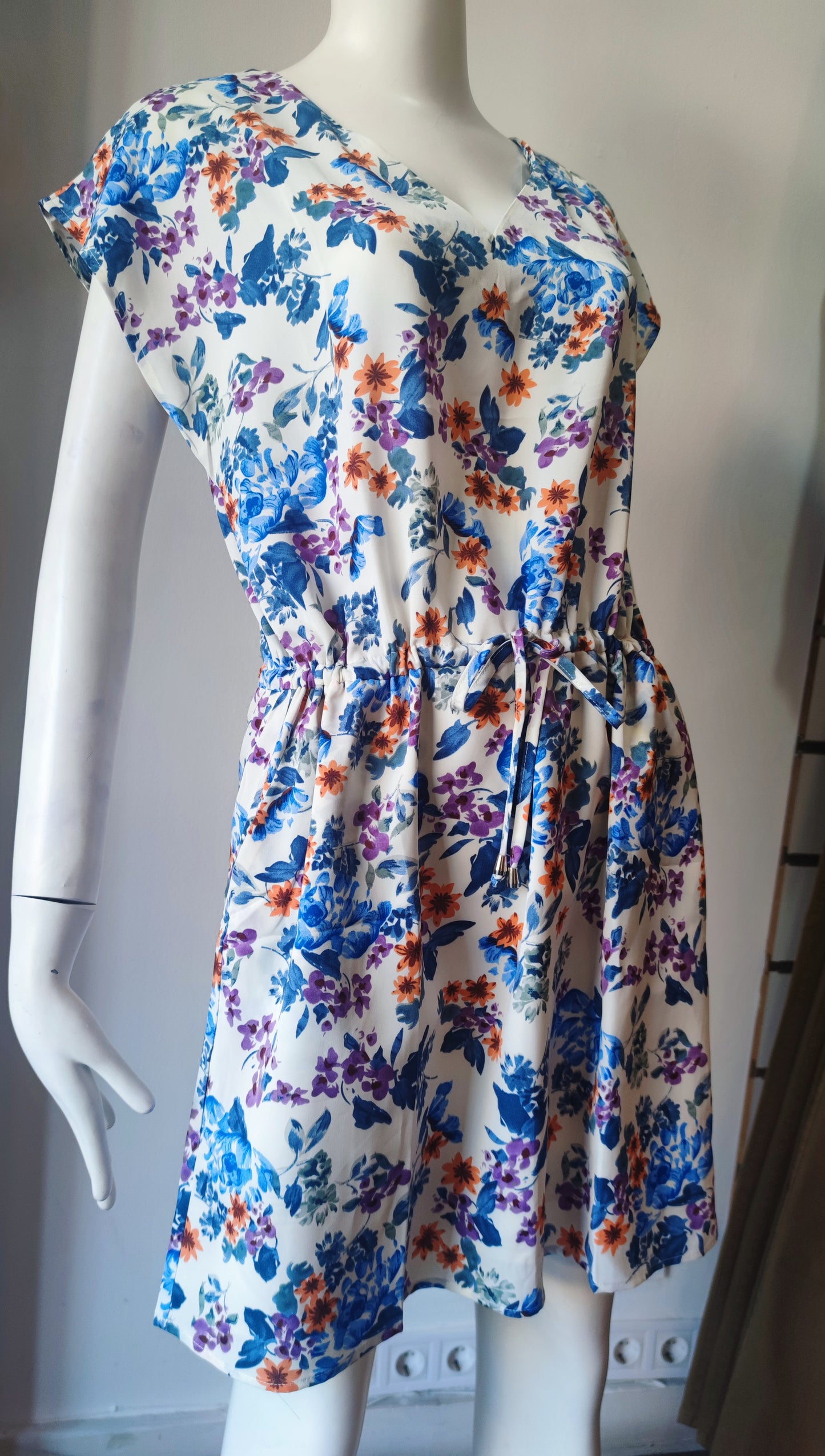 Vestido holgado con estampado floral