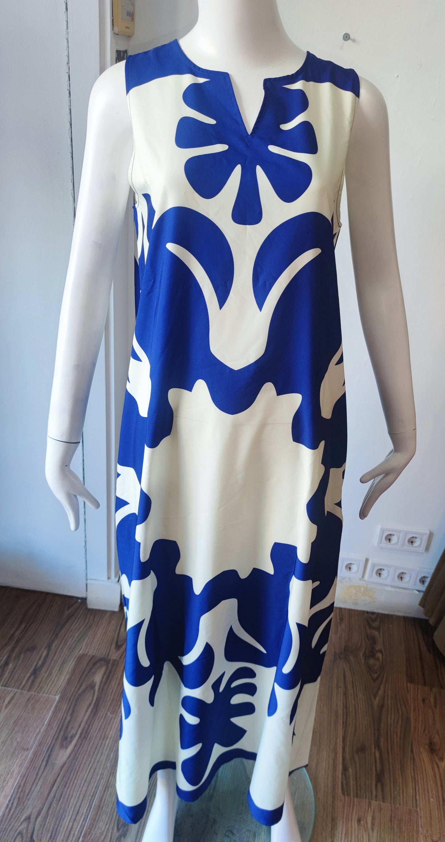 Vestido holgado liso, sin mangas