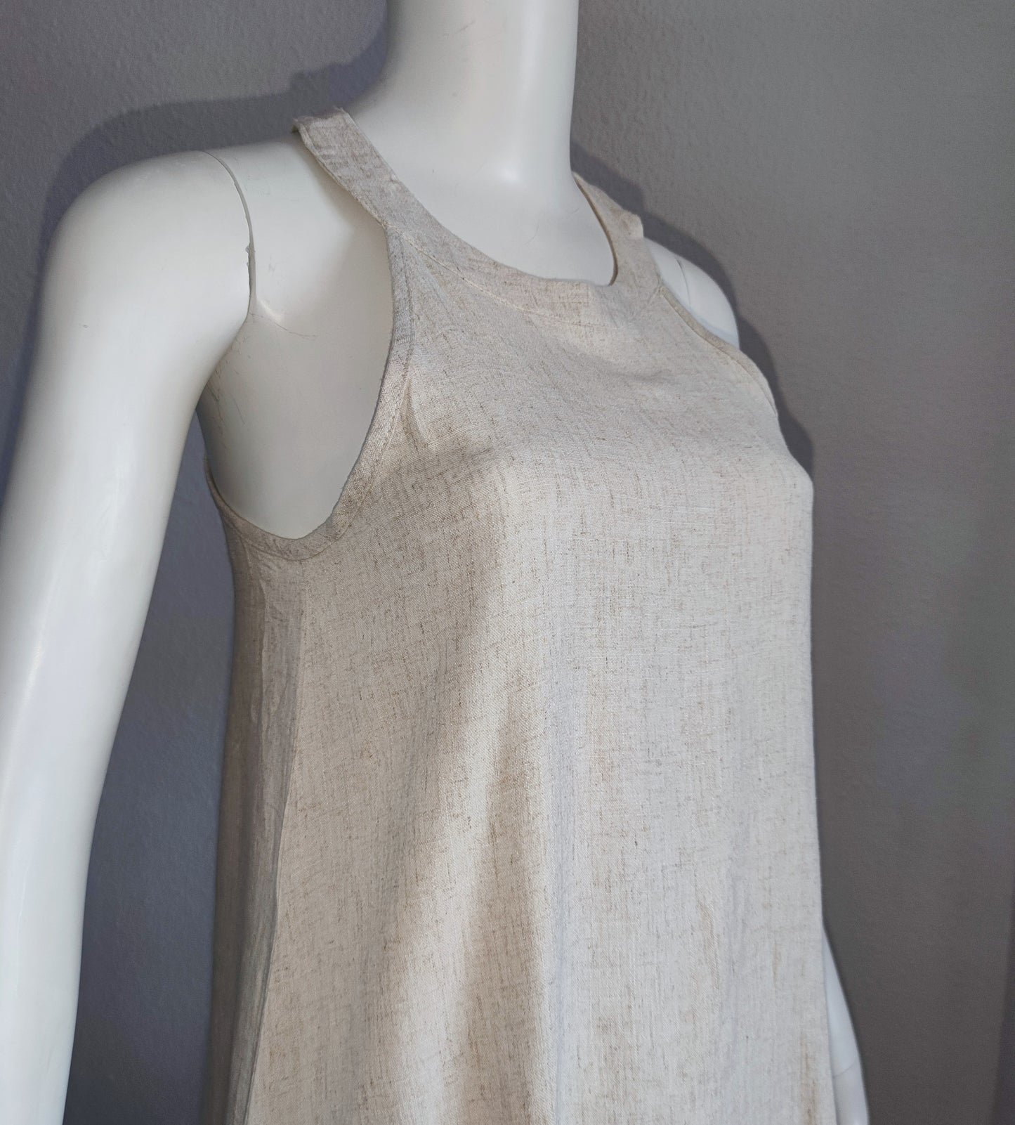 Vestido elegante de tela firme holgado, vestido con escote, mujer verano