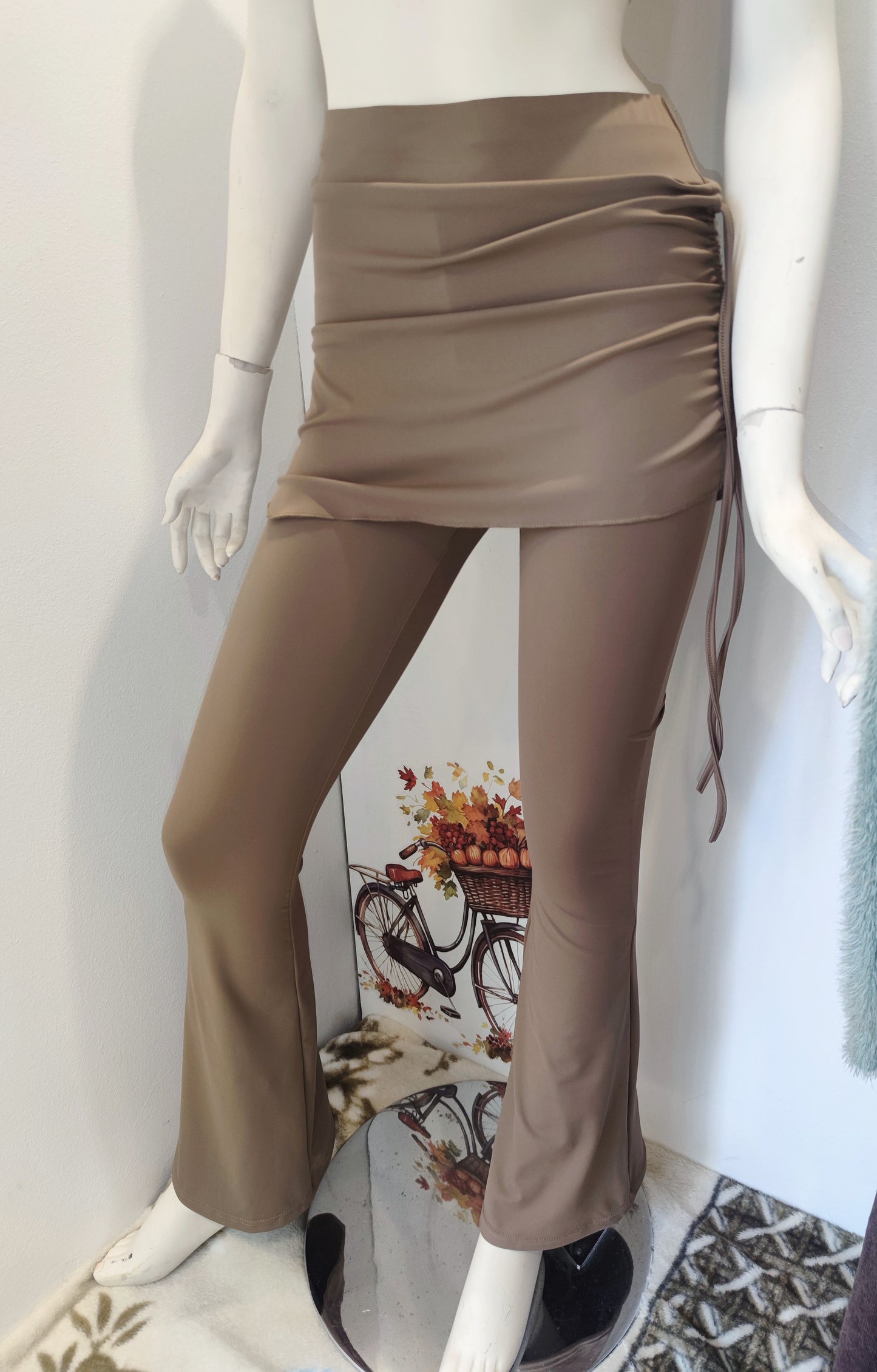Leggins con faldilla